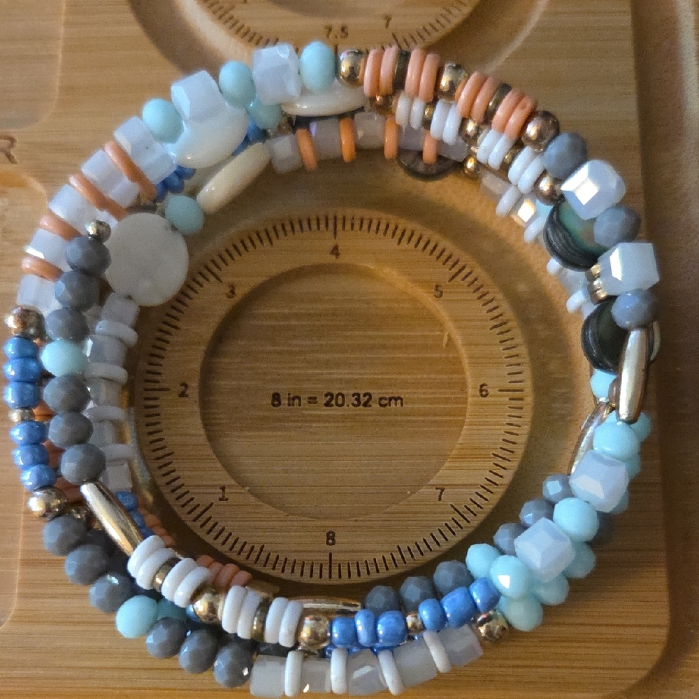 Mixed Crystal Bead & Abalone Shell, Mother of Pearl Beaded Wrap Wire Bracelet